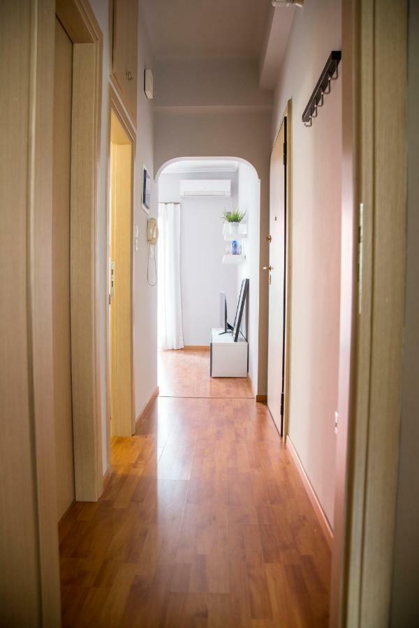 Gazi Discrit Next To Subway Apartment Athens Exterior photo